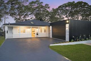 Luxury Home in the Vale - Berkeley Vale - 6