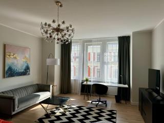 Beautiful, spacious, central 4BR - Rīga - 9