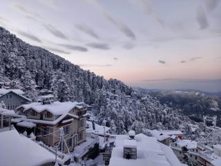 Valleyview Open Balcony Near Ridge Mall Shimla - Shimla - 7