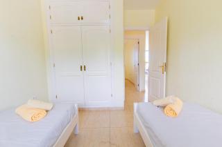 Bright 2 Bedroom Apt By Dream Homes Tenerife - 3