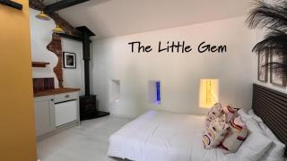 Lough Sillan Lakeside Cottages - 3