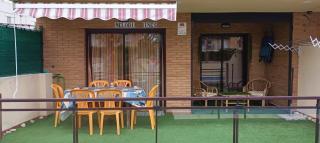 apartamento con terraza y acceso directo a la piscina y a 50 m de la playa - Miami Platja - 5