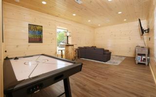 Smoky Mountain Oasis - 5