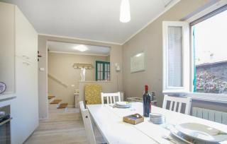 Awesome Apartment In Carro With Wifi - 3