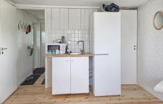 Gorgeous Home In Ellös With Wifi - Ellös - 8