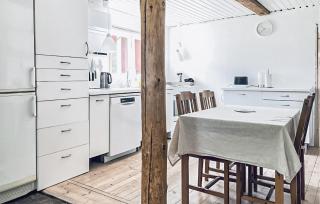 2 Bedroom Gorgeous Home In Hallaryd - 8