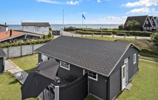 3 Bedroom Stunning Home In Otterup - Otterup - 1