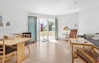 2 Bedroom Cozy Apartment In Gudhjem - Gudhjem - 8