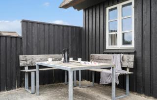 Cozy Home In Blåvand With Sauna - 1