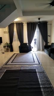 Famus Homestay - Ipoh - 9