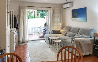 2 Bedroom Gorgeous Home In Malaga - Castillo de Sabinillas - 8