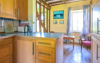 Nice Home In Ligny Le Ribault With Wifi - Ligny-le-Ribault - 3