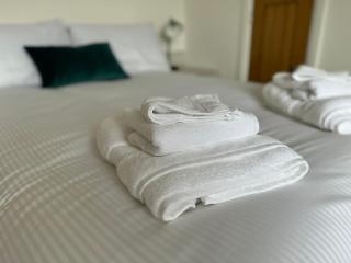 2 Bed Apartment Scarisbrick Street Ormskirk - Rooms by Vici - 9