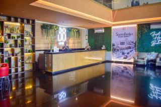 Hotel 88 Embong Malang Tunjungan Surabaya by WH - Breakfast with The Best View on The Highest Floor and Strategic Location in The City Center - Surabaya - 8