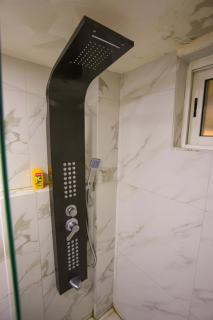 Charm Vintage Achrafieh Apt with Garden Pizza Oven BBQ Hottub - Beirut - 4