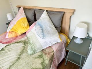 Renovated French Village Pavilion House - A Home for Your Next Holiday - Saint-Fraimbault - 2