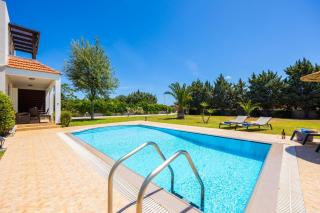 Villa Afrodite Classico - 4