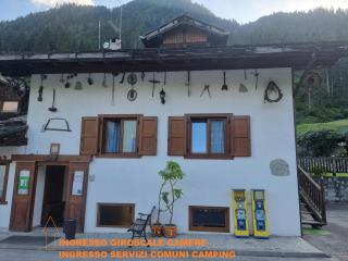 Camera Adamello 3 - Pinzolo - 6