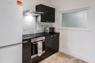Anfield Road Room's - Liverpool - 8