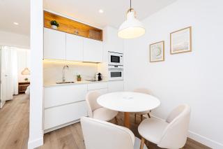 WintowinRentals Goleta Suites 2A - Málaga - 7