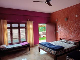 Samrudhi homestay - Somvārpet - 6