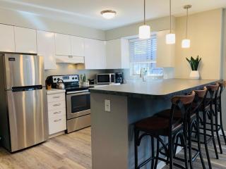 Modern & Chic Condo in the Heart of Old Town - Fort Collins - 7
