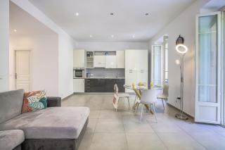 Maison Bianchi - Place Marshall - Nice - 9