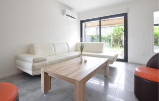 4 Bedroom Amazing Home In Grentheville - - 8