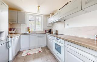 Nice Home In Saint-Vaast-Dequiqueville - - 5