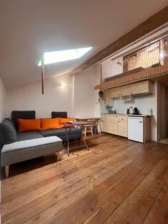 Blue Sea Side Studio - Varna - 2
