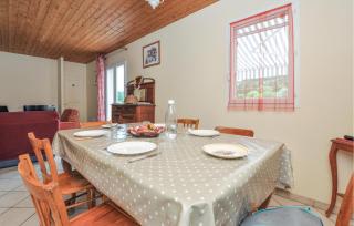 Amazing Home In Saint-Andre-Les-Alpes - 6