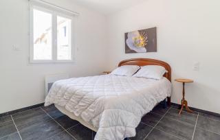 2 Bedroom Nice Home In Chateaurenard - Châteaurenard - 3