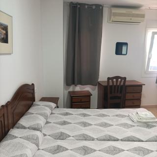 Hostal Carlos 2 - La Línea de la Concepción - 9
