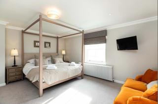 Beach Tree House -  - 6