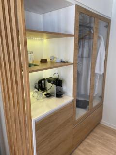 EOS Luxury Suites - Kriopigi - 8