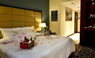 Ramada Abu Dhabi Corniche - Abu Dhabi - 2
