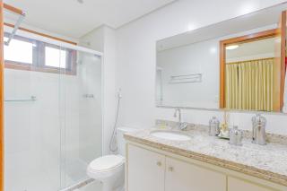 PF144 Beachfront apartment with 3 suites - 6