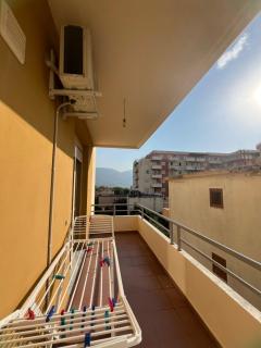 Economy Class Apartments - Air Conditioned and Washing Machine - Orikum - 3