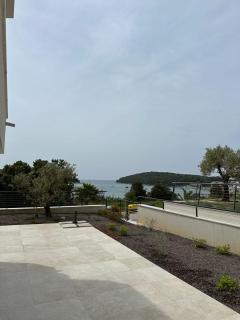 Apartman Gea s bazenom pet friendly - Banjole - 9