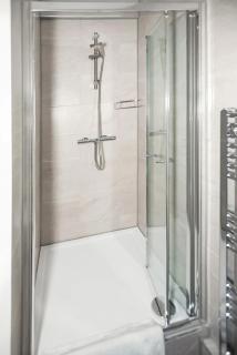 Pass the Keys Trendy Studio Near Tube in Shepherds Bush Hotspot - London - 6