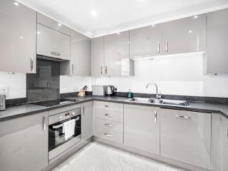 Modern Flat with Balcony Central London Pass The Keys - Londra - 8