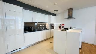 Crystal Clear 1BR in Blue Waters with Ain View - Dubai - 9