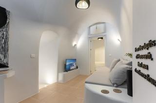 ArtChroma House - Karterados - 4