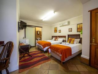 Sunriver Kalahari Lodge Riverside stay in Upington - 3