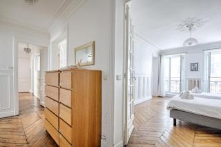 Le Petit Hôtel - Appt 6p 127 m² à Paris - Paris - 2