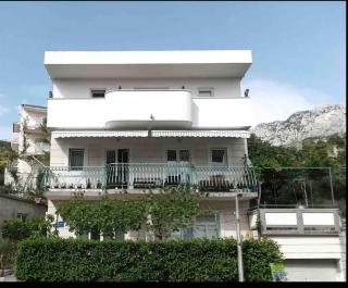 Apartments Ćošković - Podgora - 0