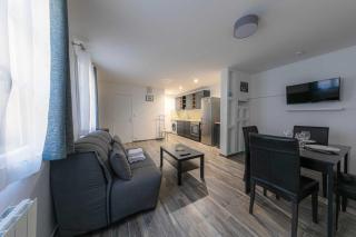 Urban Refuge in the Heart of the Marsh 1BDR - 3P - París - 1