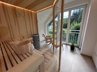 Wellness-Ferienhaus mit Dampfbad & Sauna am Nürburgring - Leimbach - 0