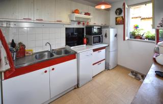 Nice Apartment In Lisle-Sur-La-Sorgue - LʼIsle-sur-la-Sorgue - 5
