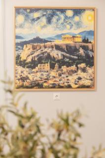 Below the Acropolis - Athene - 6